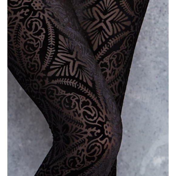 Black milk burned velvet leggings.